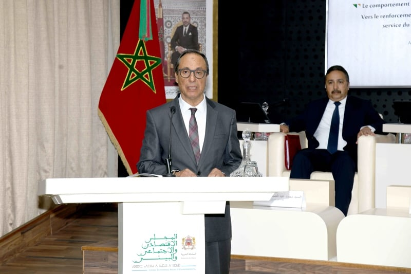 دراسة رسمية ترصد أبرز مظاهر السلوك غير المدني بالفضاءات العمومية