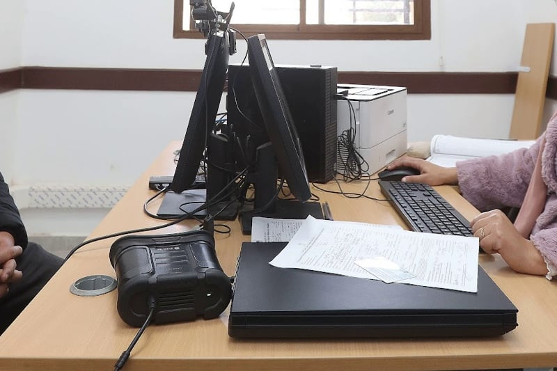 خبراء يحذرون من "هلوسات الذكاء الاصطناعي" في المؤسسات العمومية