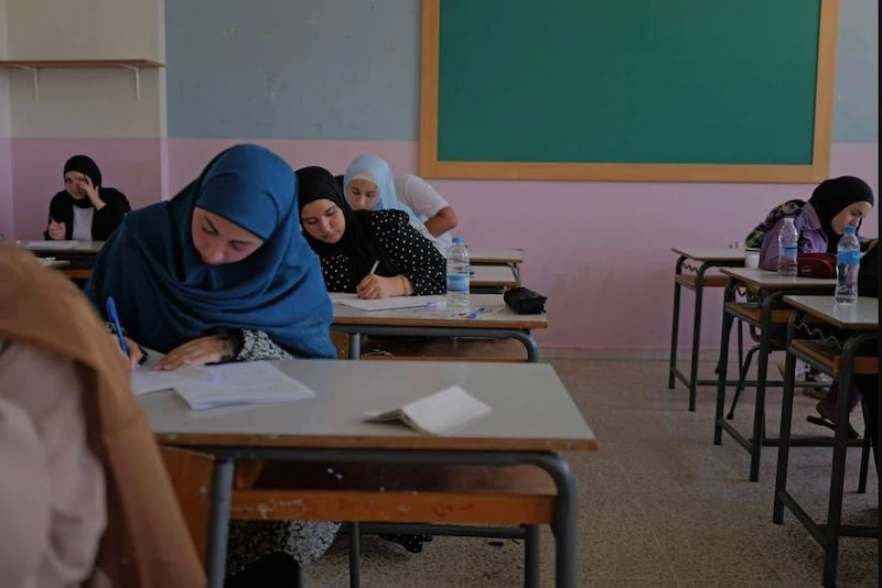 حكومة لبنان تلغي امتحانات البكالوريا