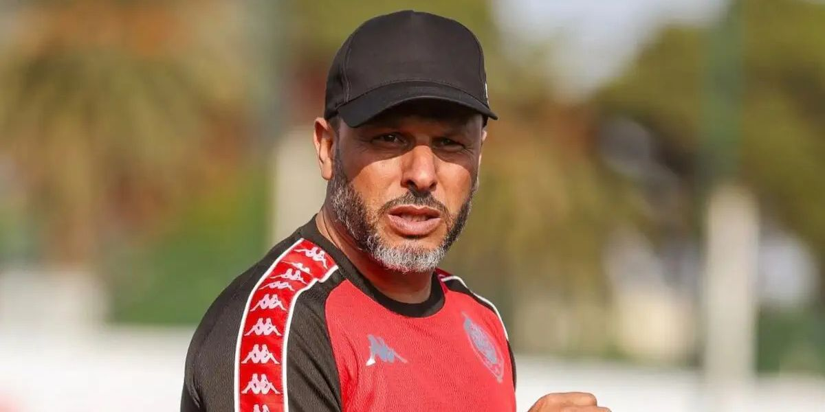 بنشريفة يعتذر لجمهور الوداد ويحدد ما تسبب في الخسارة أمام اتحاد طنجة