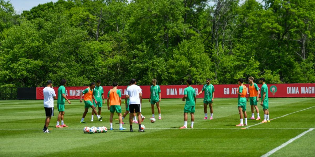المنتخب المغربي يخوض آخر حصة تدريبية قبل مواجهة النرويج
