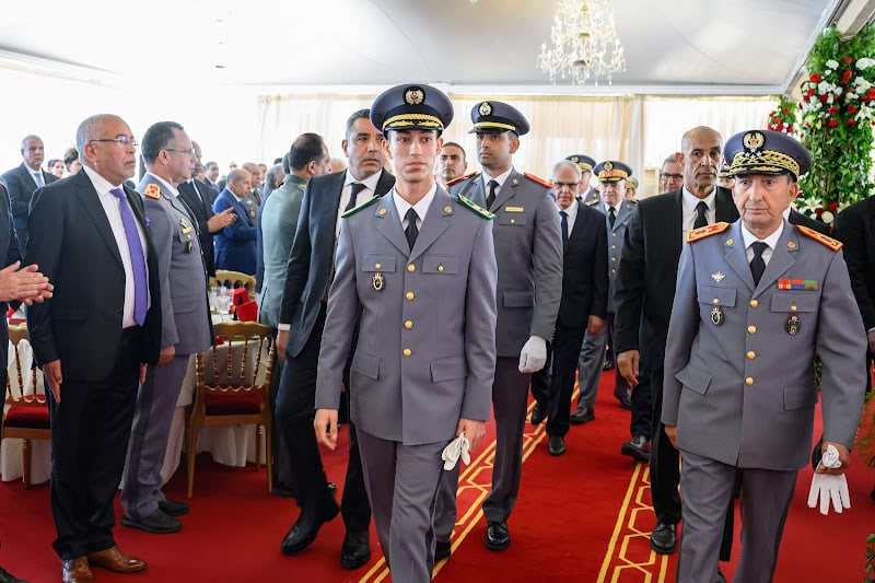ولي العهد يترأس حفل تخرجٍ عسكري