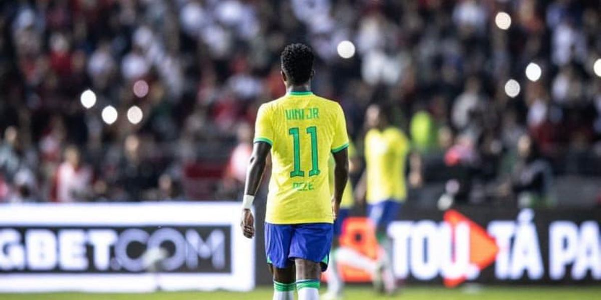 فينيسيوس: “المنتخب المغربي أصبح مثالًا يحتذى به للعديد من الدول”